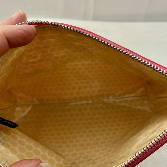 Brighton Fun Floral Cosmetic, Make-up Bag with glossy coating for durability - Picture 6 of 6